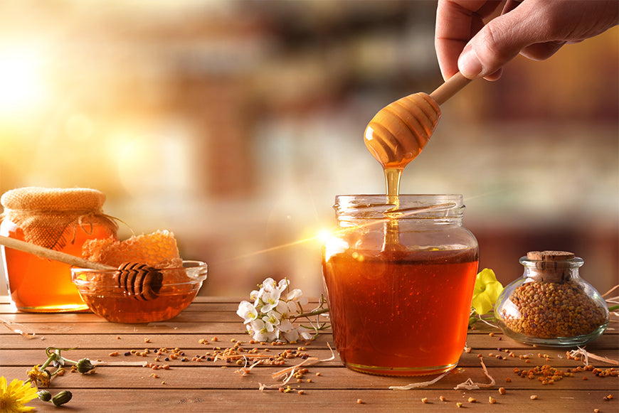 How are raw honey and regular honey different?